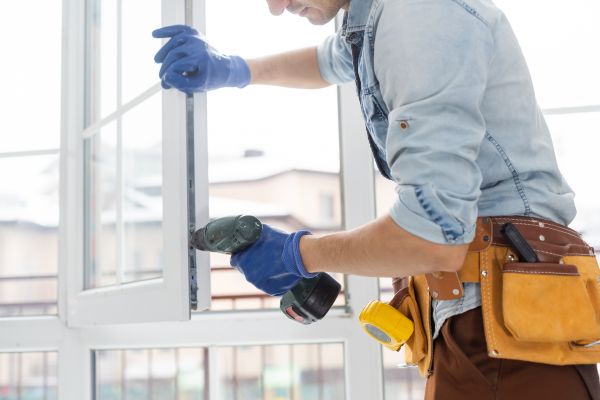 Residential Window Service in Helotes