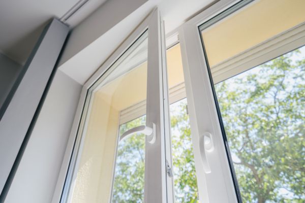 Vinyl Window Replacement in Helotes
